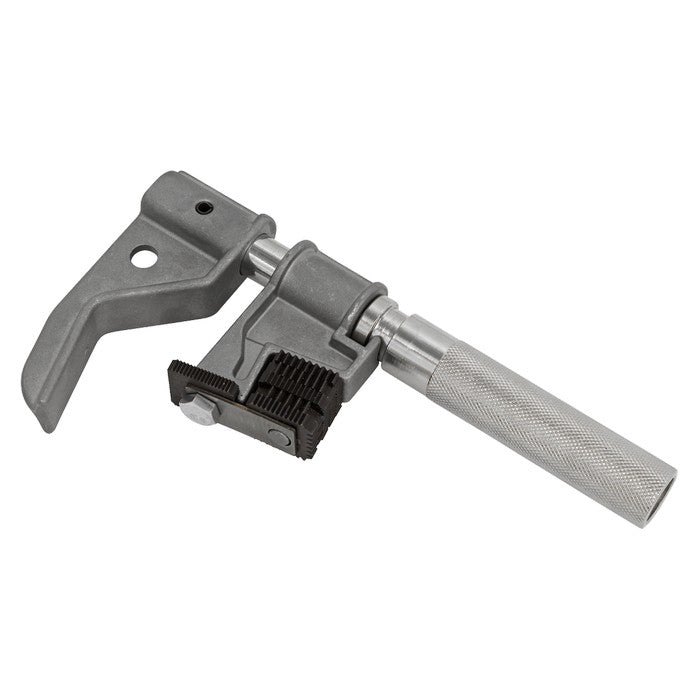 Universal External Thread Repairer/Chaser