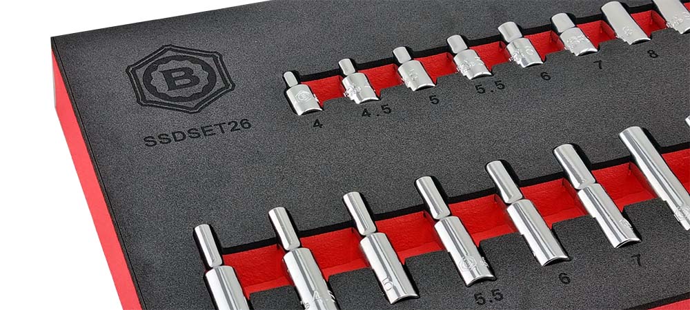26 piece Britool Hallmark standard and deep hexagon socket set close up look at sockets in foam tray.