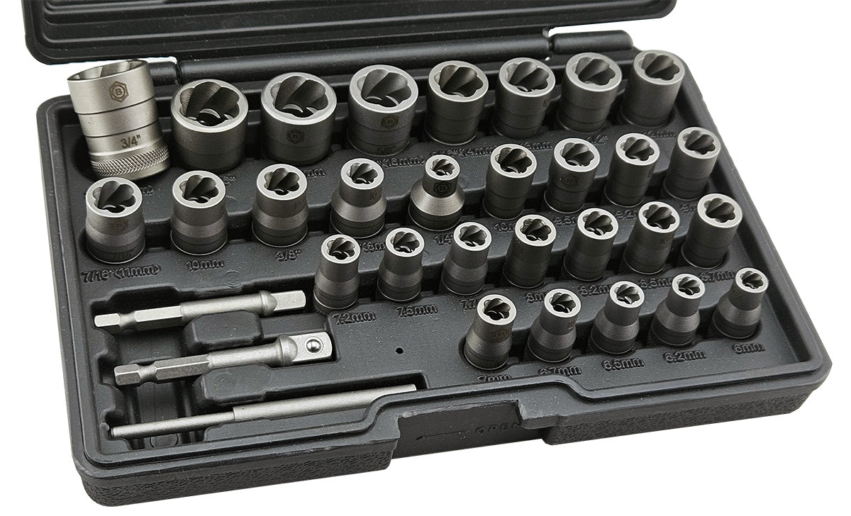 32pc Bolt Gripping Socket Extractor Set For Removal Of Damaged / Rounded Nuts