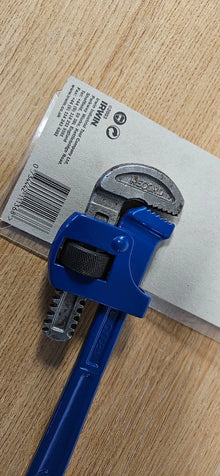 IRWIN 10" / 250mm pipe wrench close up hardened teeth adjustable grip