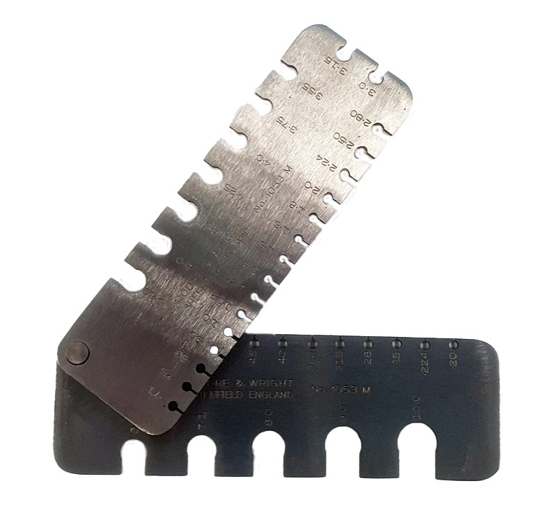 Moore and Wright Made in England 40 hole metric wire gauge tool, model 1053M. Size range 0.2-10mm